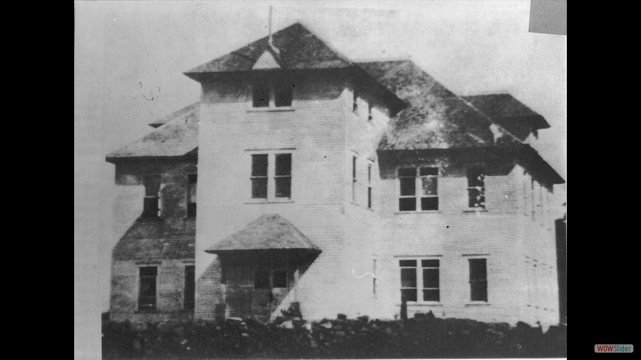 Huntsville School or Huntsville Academy c. 1917