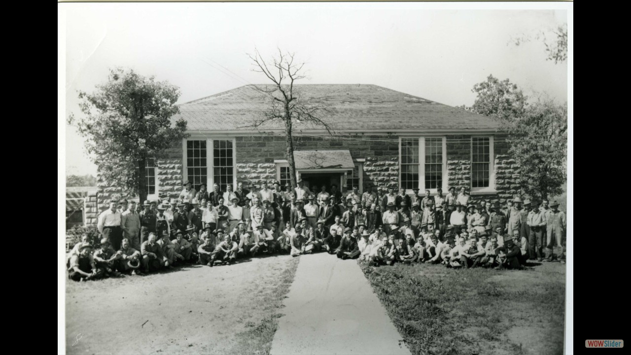 Huntsville Veterans Agriculture Class, c. 1946-1950 in front of Agri building